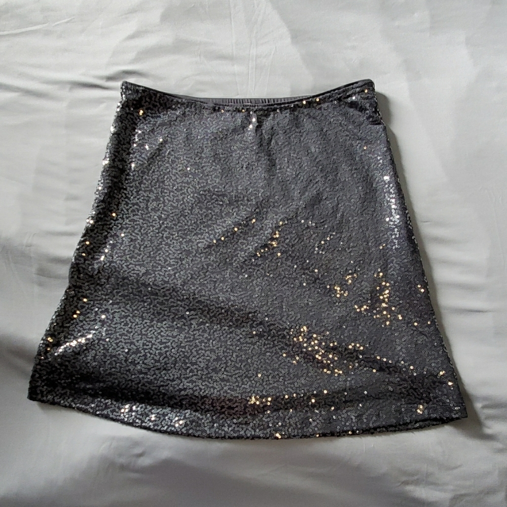 Grey sequin lined mini skirt